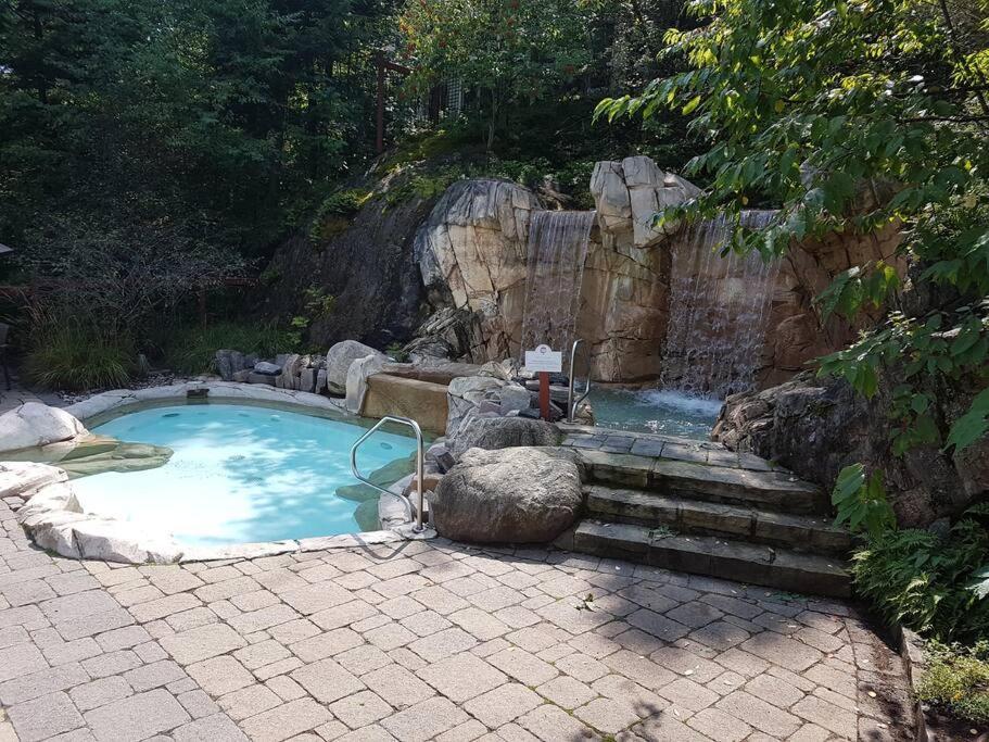 Appartement Tremblant Prestige - Les Eaux 215-6 à Mont-Tremblant Extérieur photo